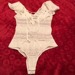 Jealous Tomato Lace Ruffles Sleeve Bodysuit